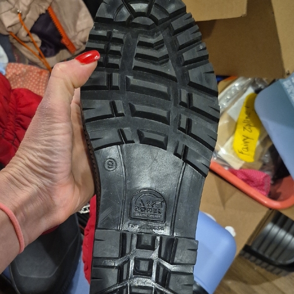 Sorel Red and Black Boots with Zipper - Picture 3 of 4